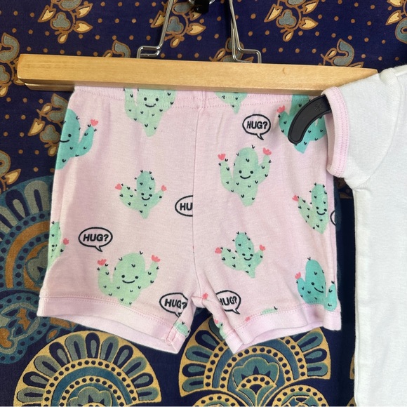 ⭐️5/10$⭐️ matching shirt & short set - Picture 3 of 8